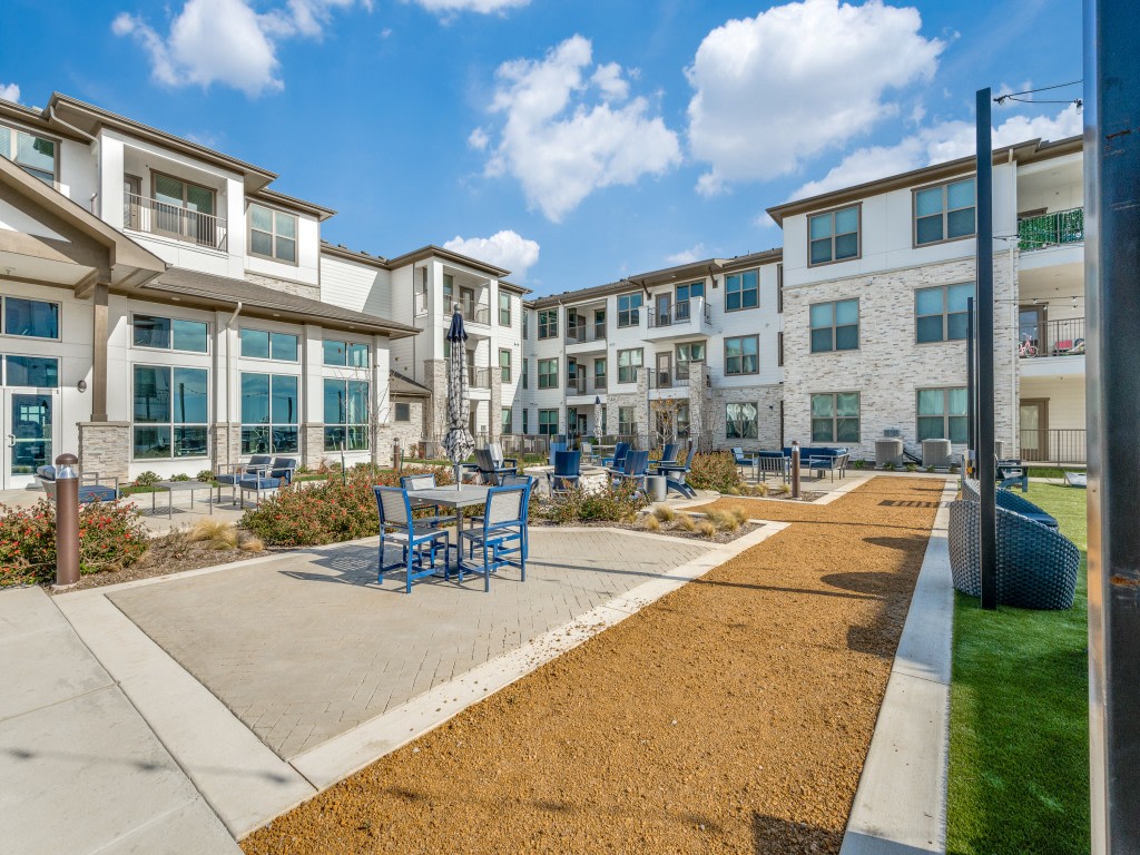 Grand at Saginaw Image 24