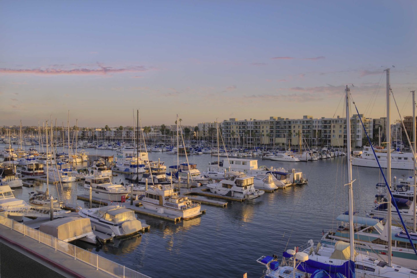 WAYFARER APARTMENTS + MARINA Image 58