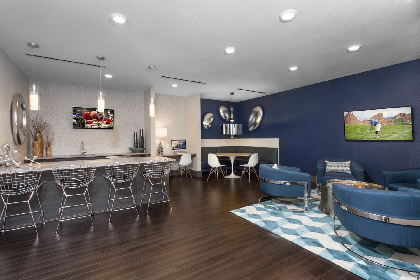 Studio LoHi Apartments Image 9