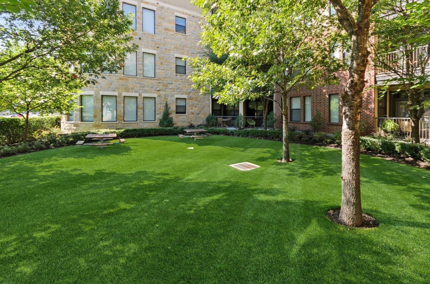AMLI West Plano Image 13