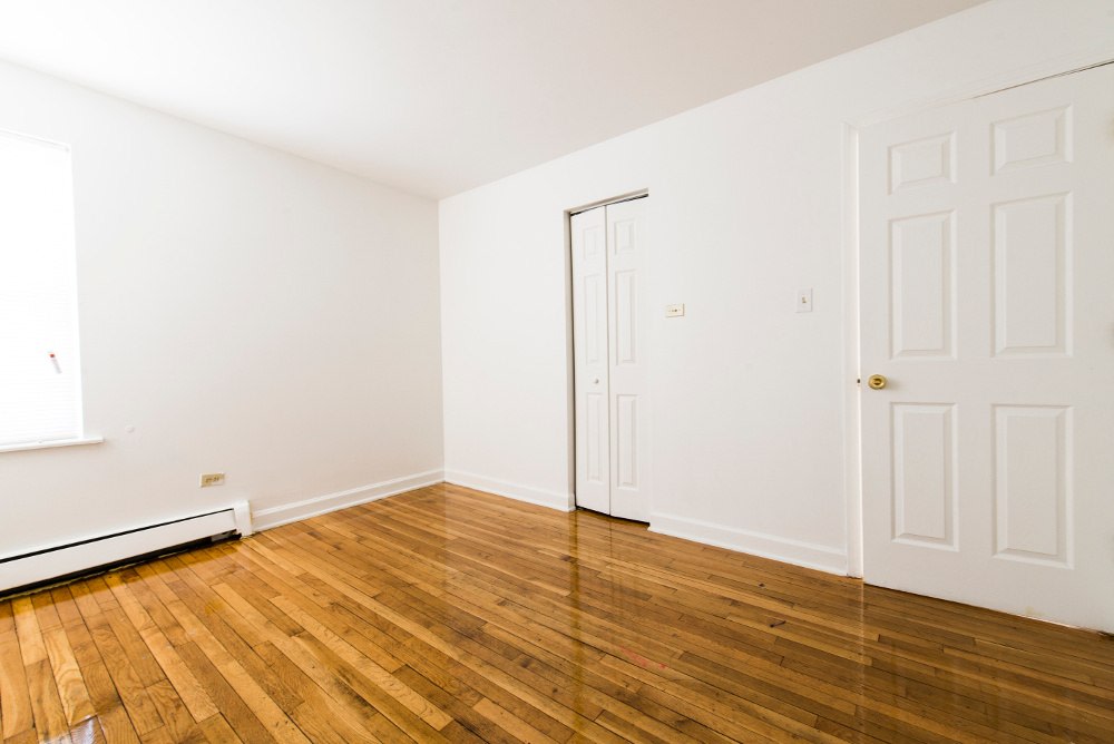 7624 S Kingston Image 6