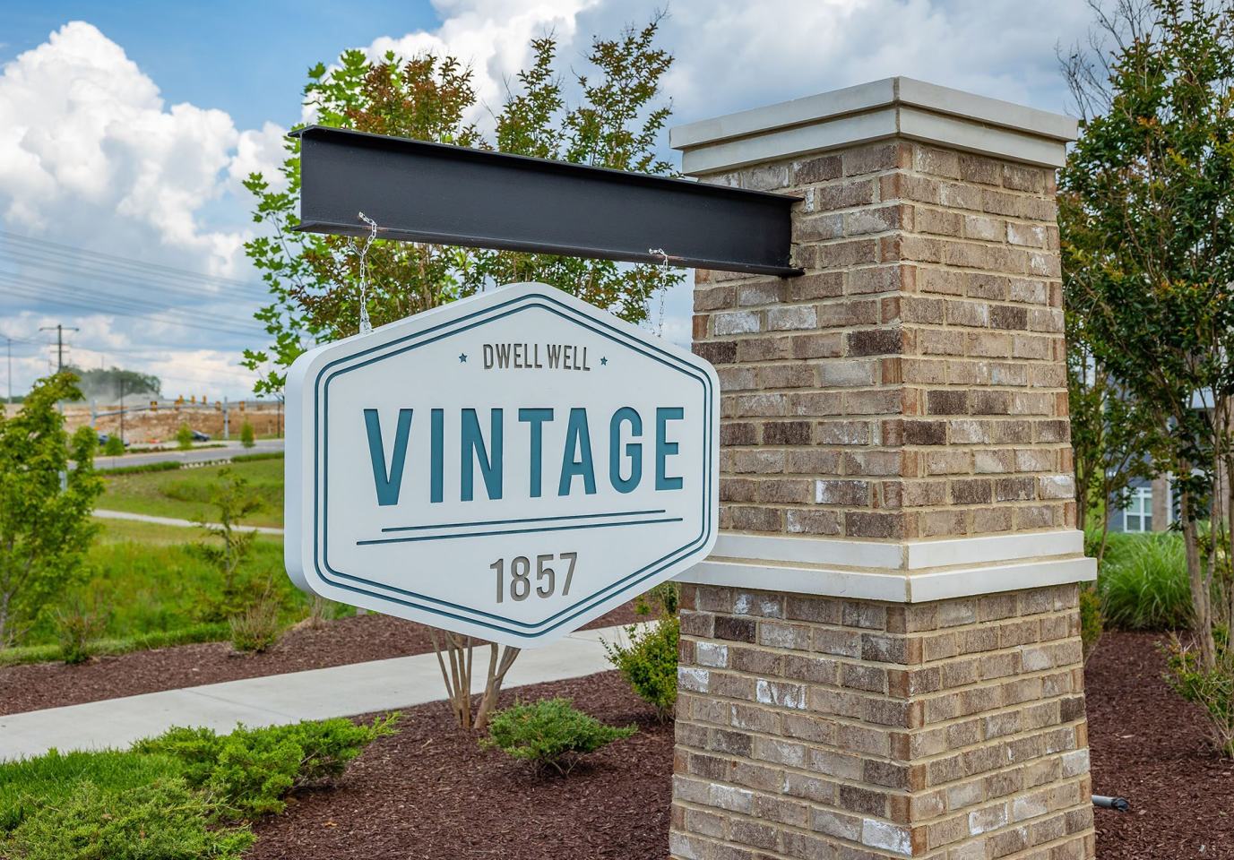 Vintage 1857 Apartments Image 31