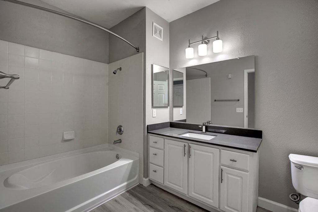 Broadleaf Apartments Image 22