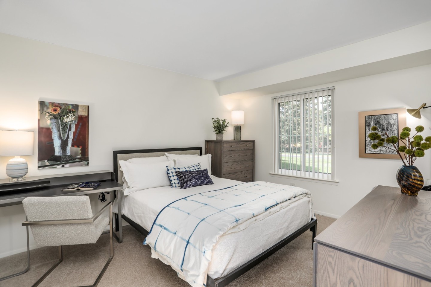 Saddle Creek Image 25