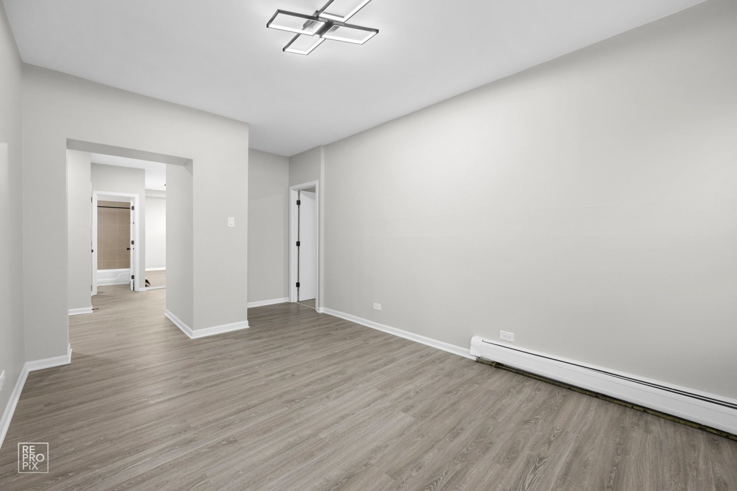 7316 S Jeffery Blvd Image 12