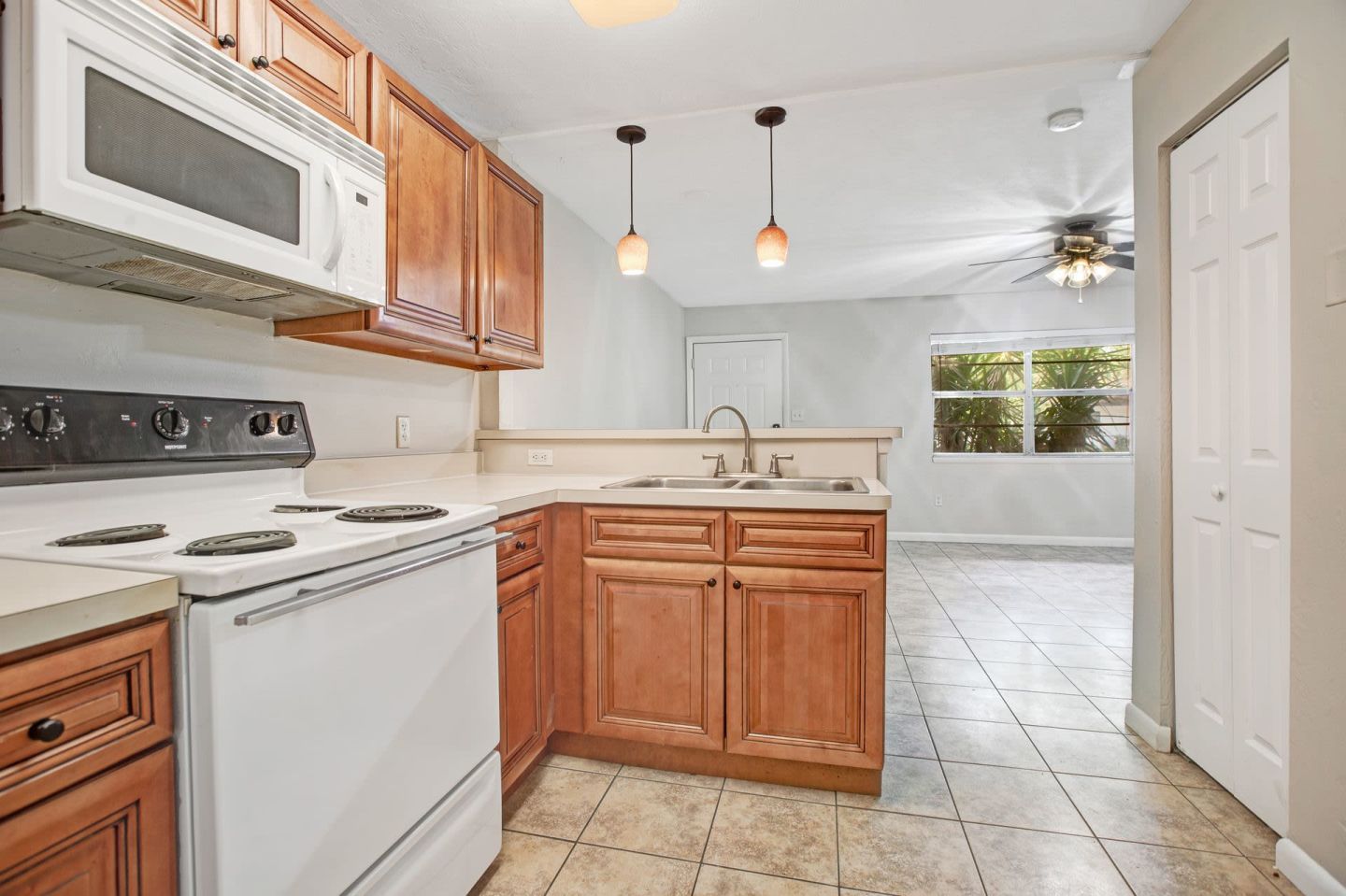 Cypress Villas Image 16