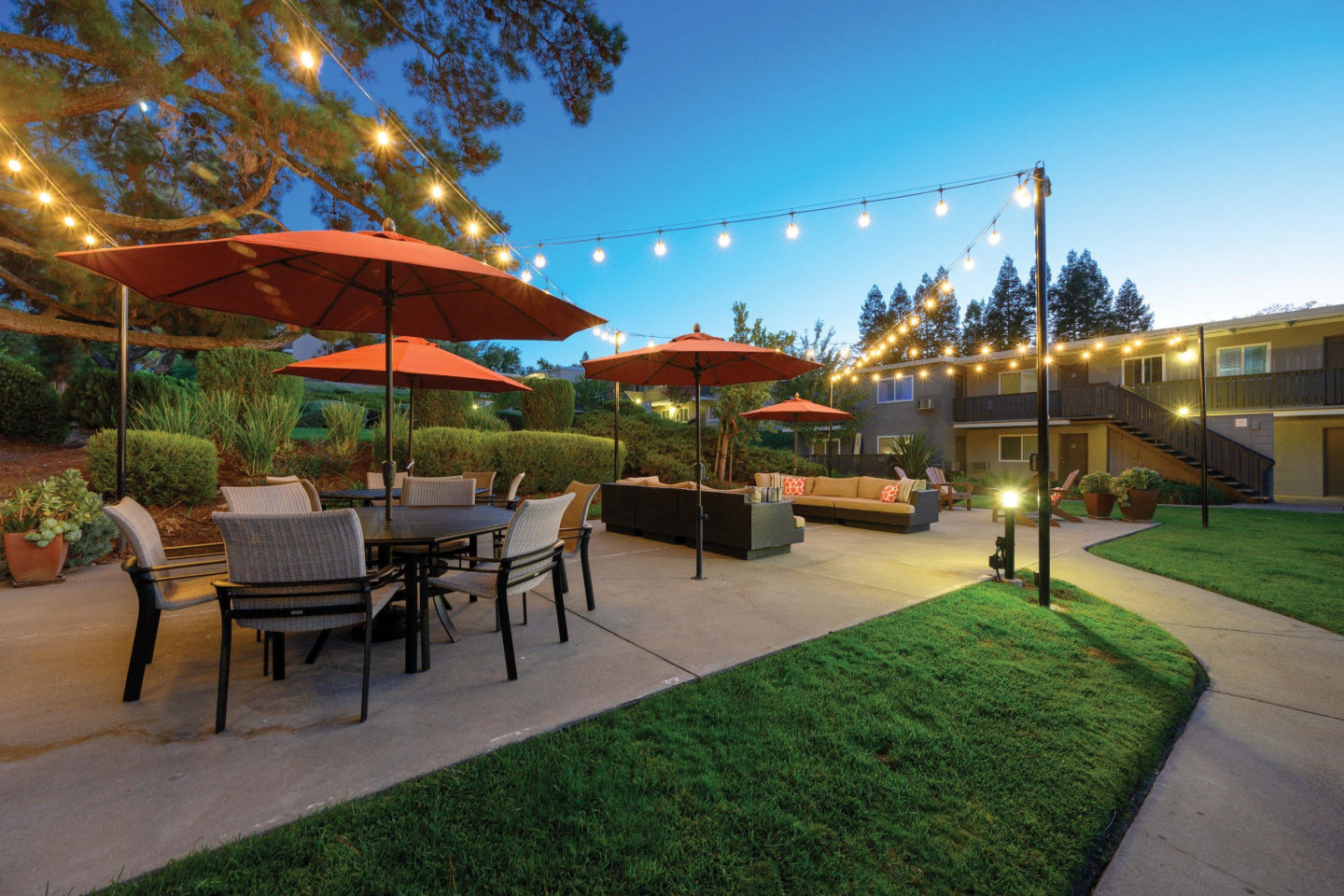 Pleasanton Heights Image 1