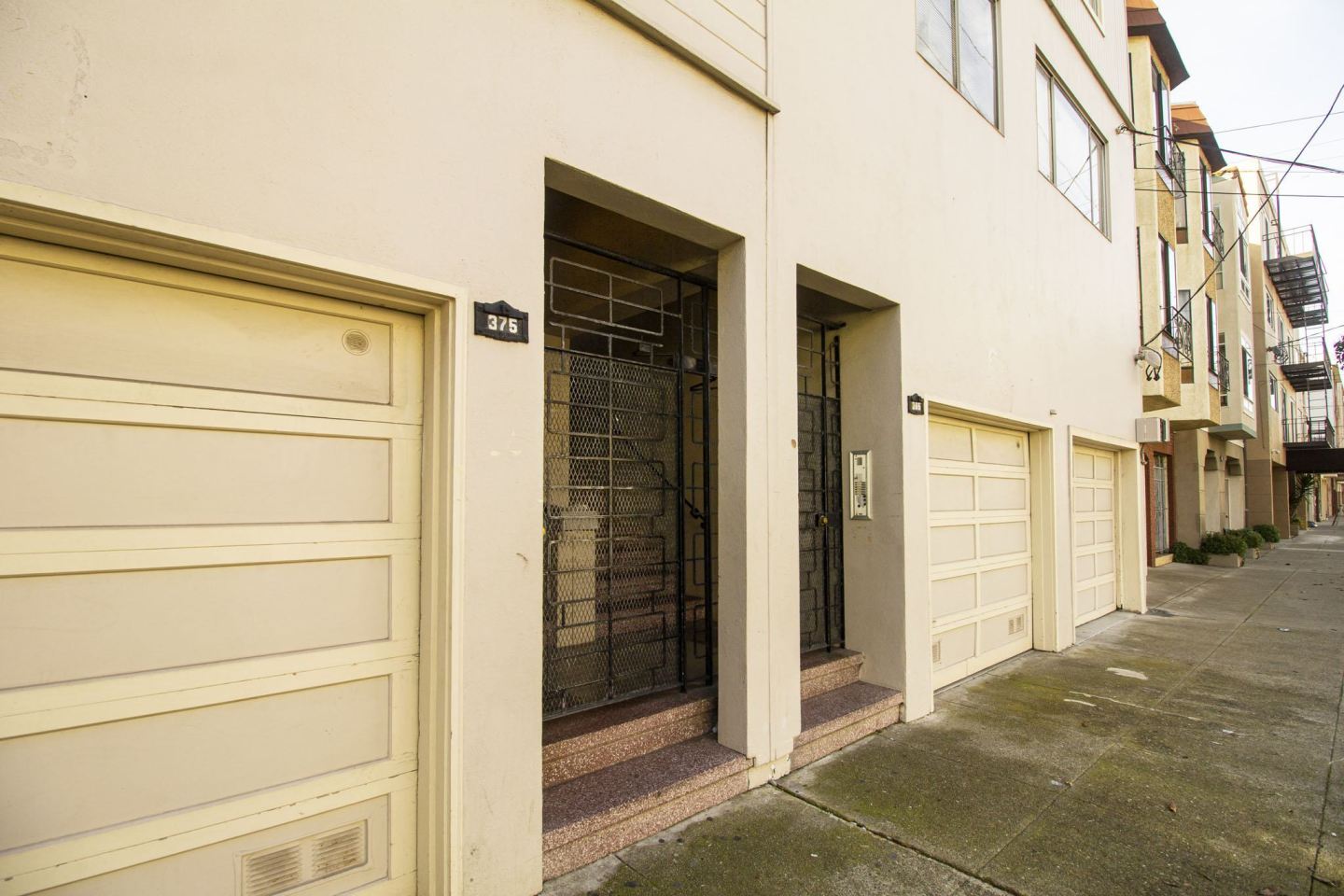 365-375 24th Avenue Image 14