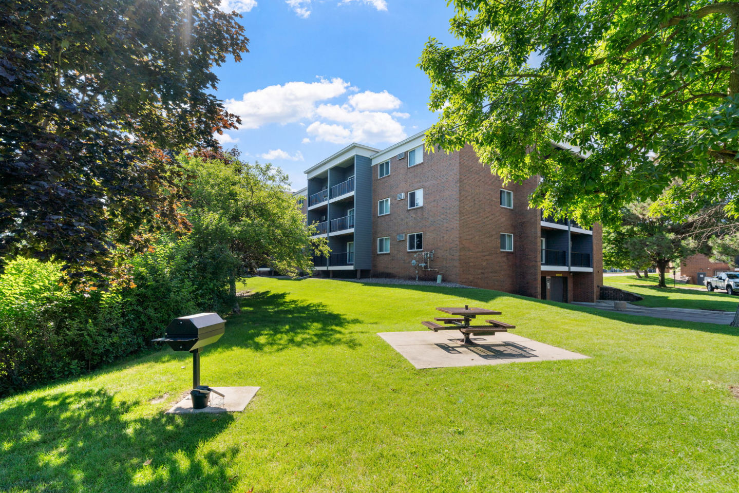 Cedars Lakeside Image 29