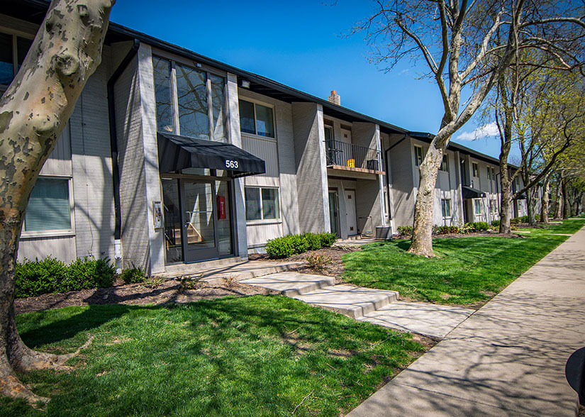 Crane Village Apartments Image 17