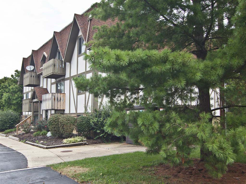 Camelot East Apartments Image 30