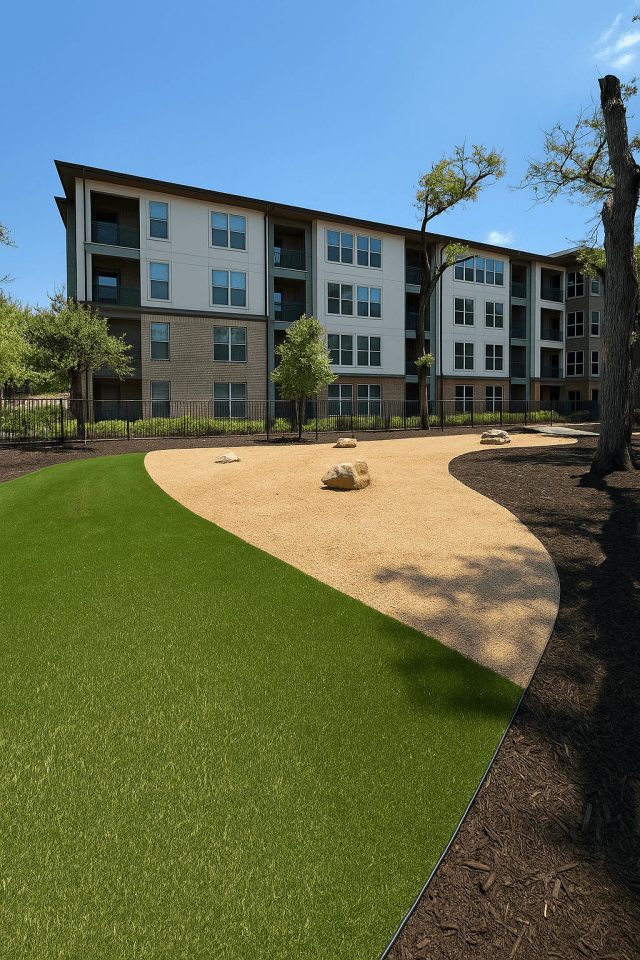 The Elm At River Park Image 48