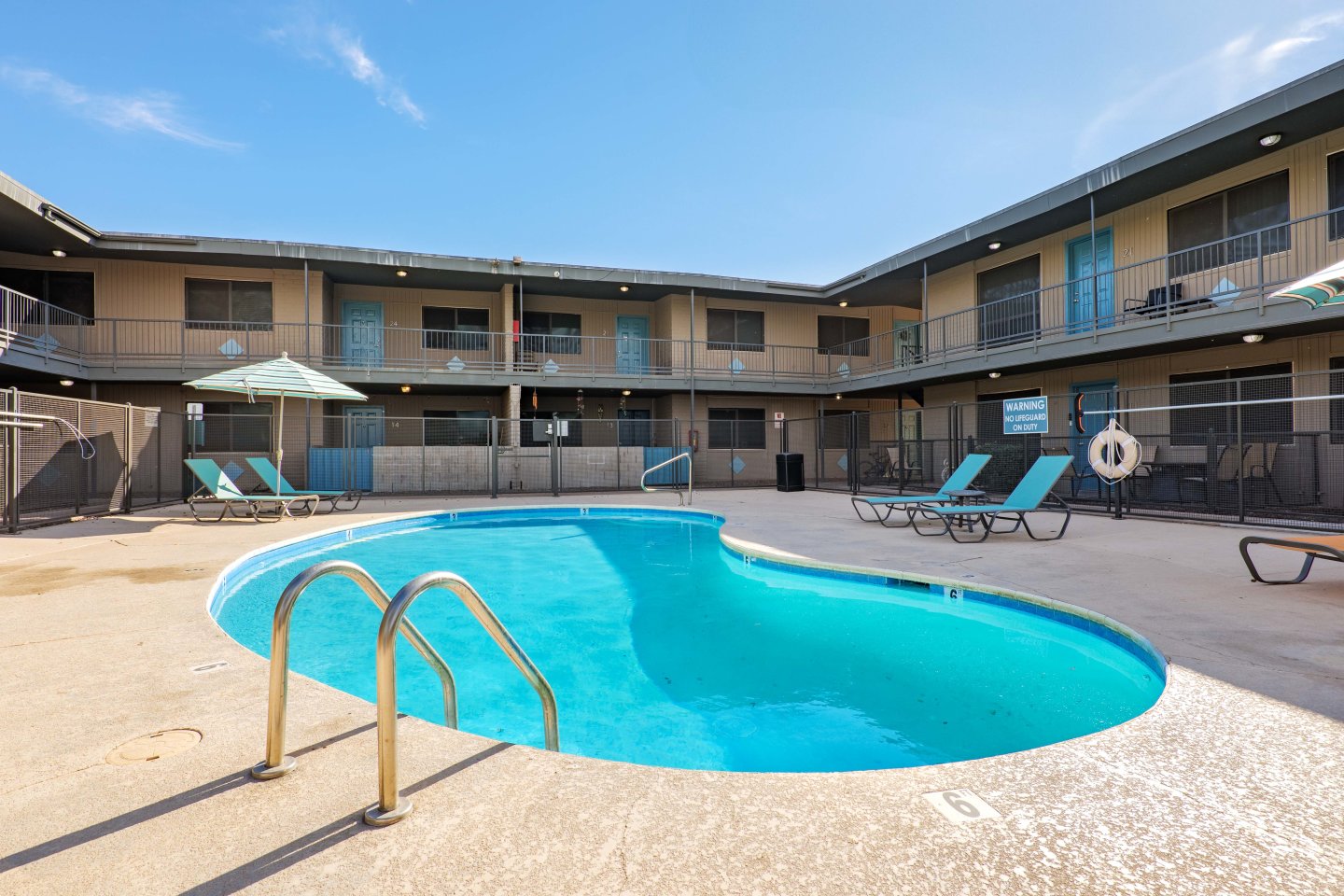 Cornell Apartments Image 15