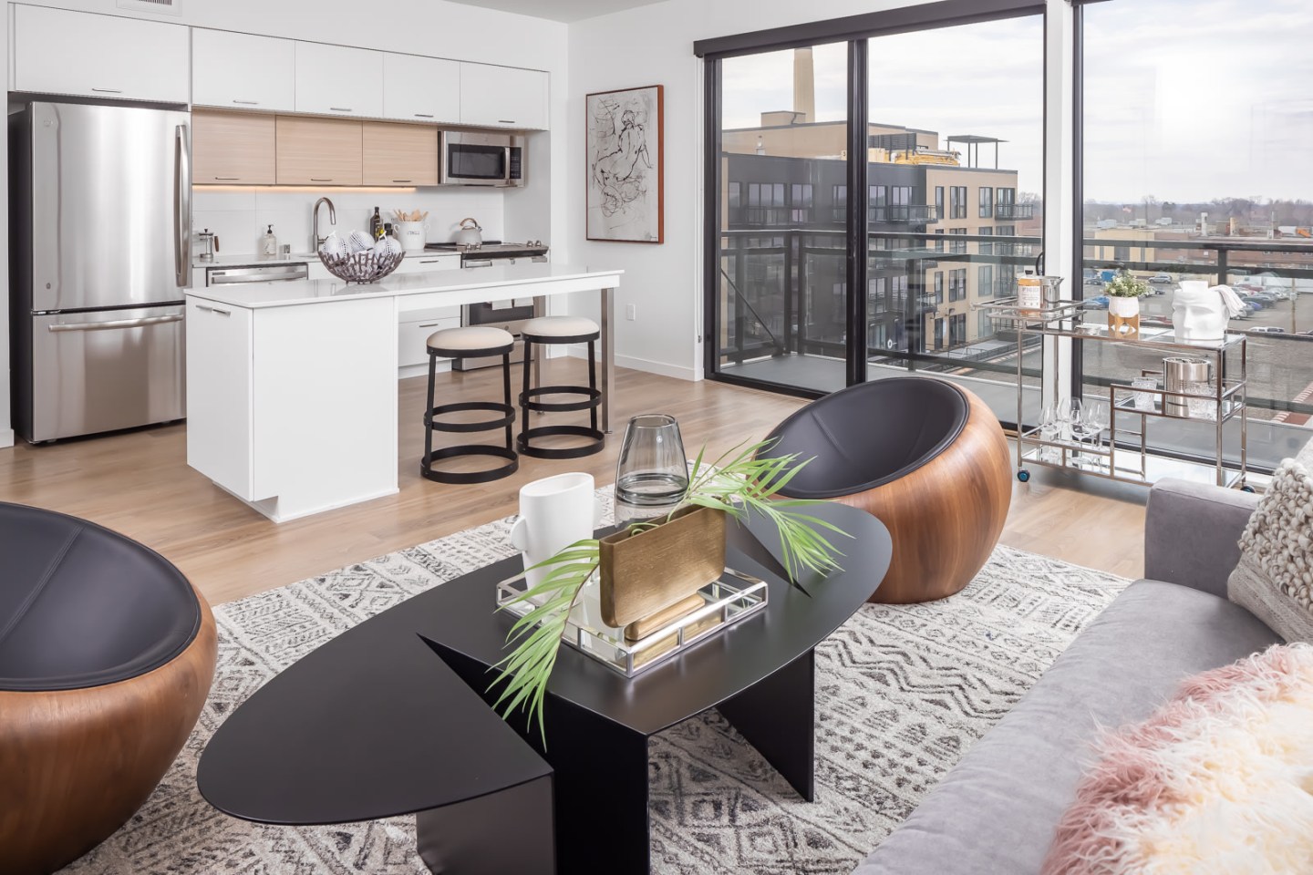 Platform Apartments Image 14