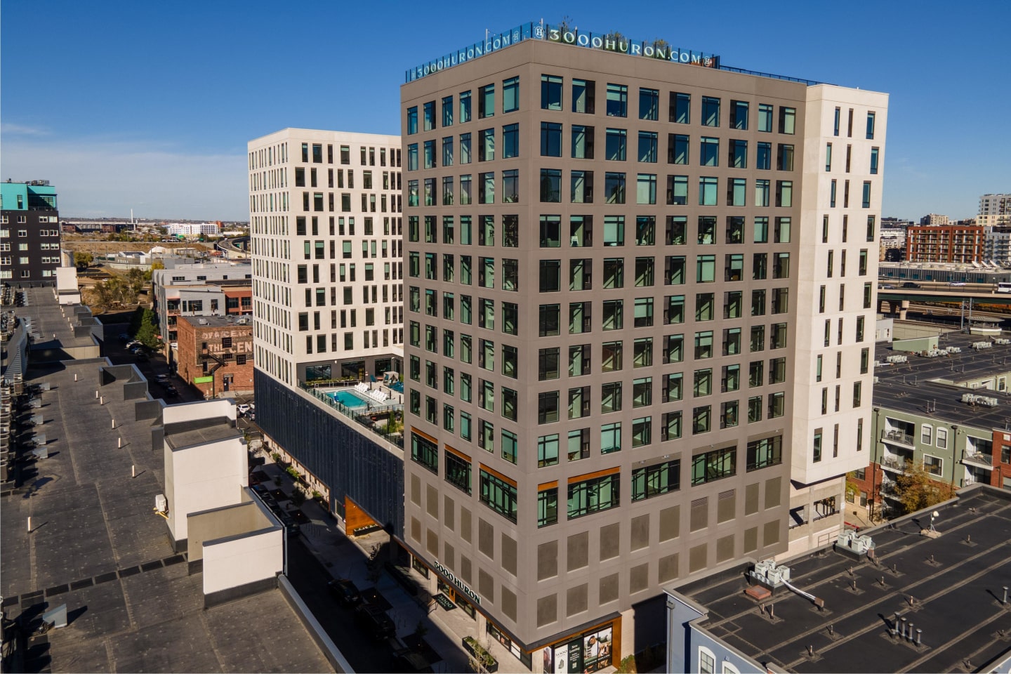 3000 Huron Image 11