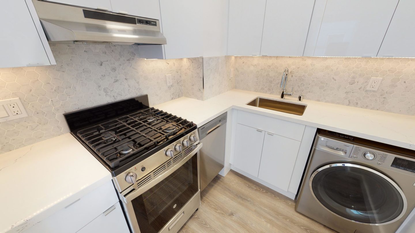 665 Eddy St Image 2