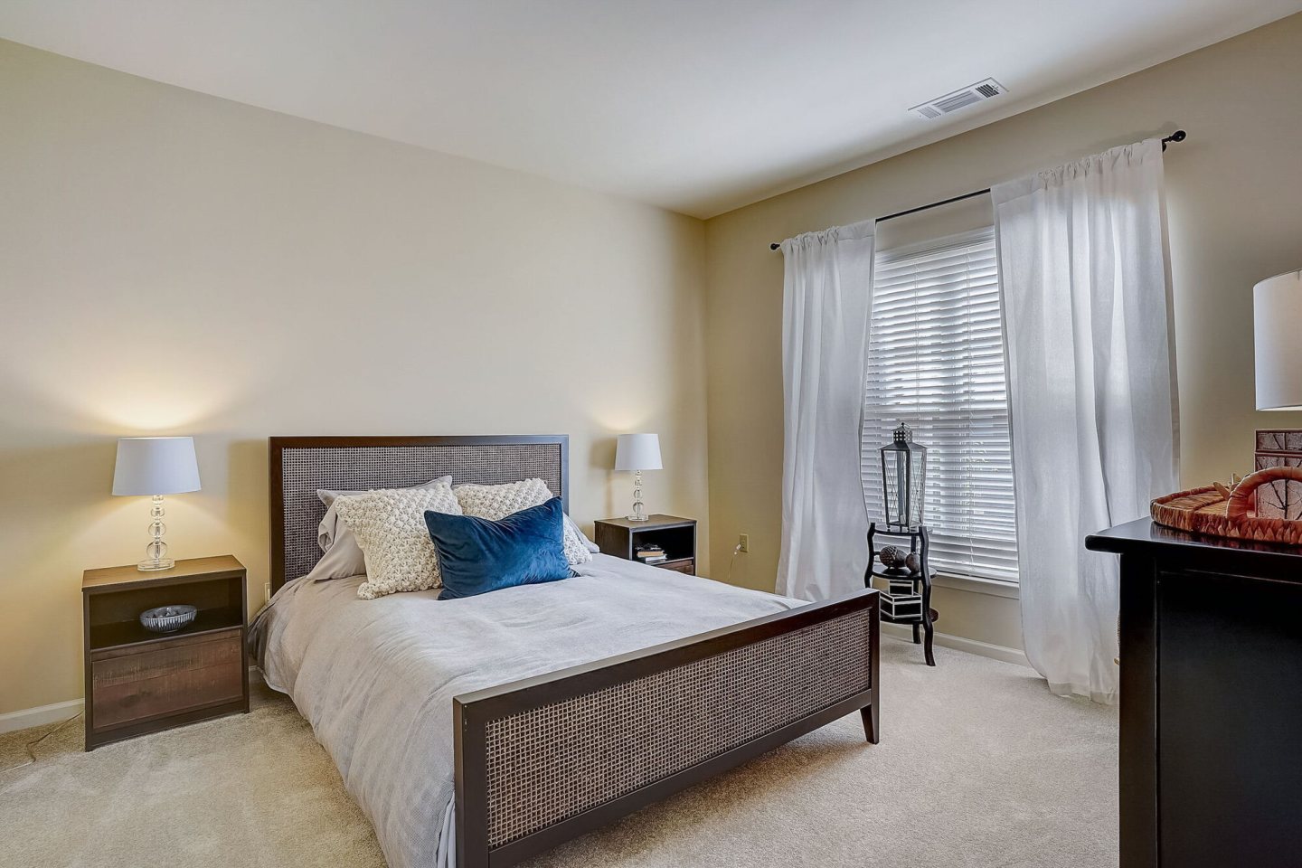 Providence Park Apartments Image 14
