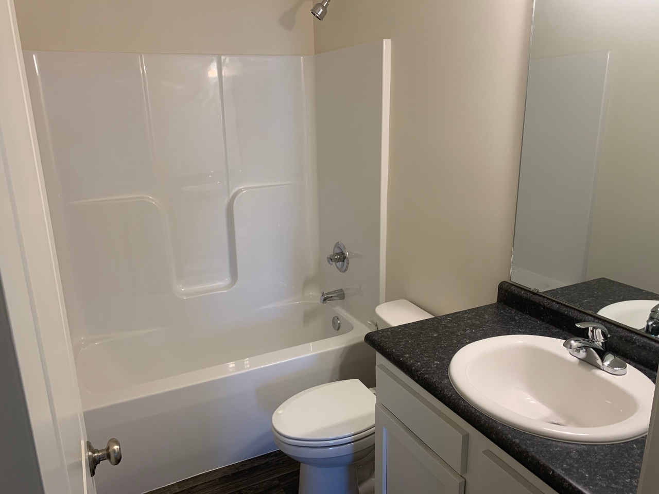 Avalon Bluffs Image 31
