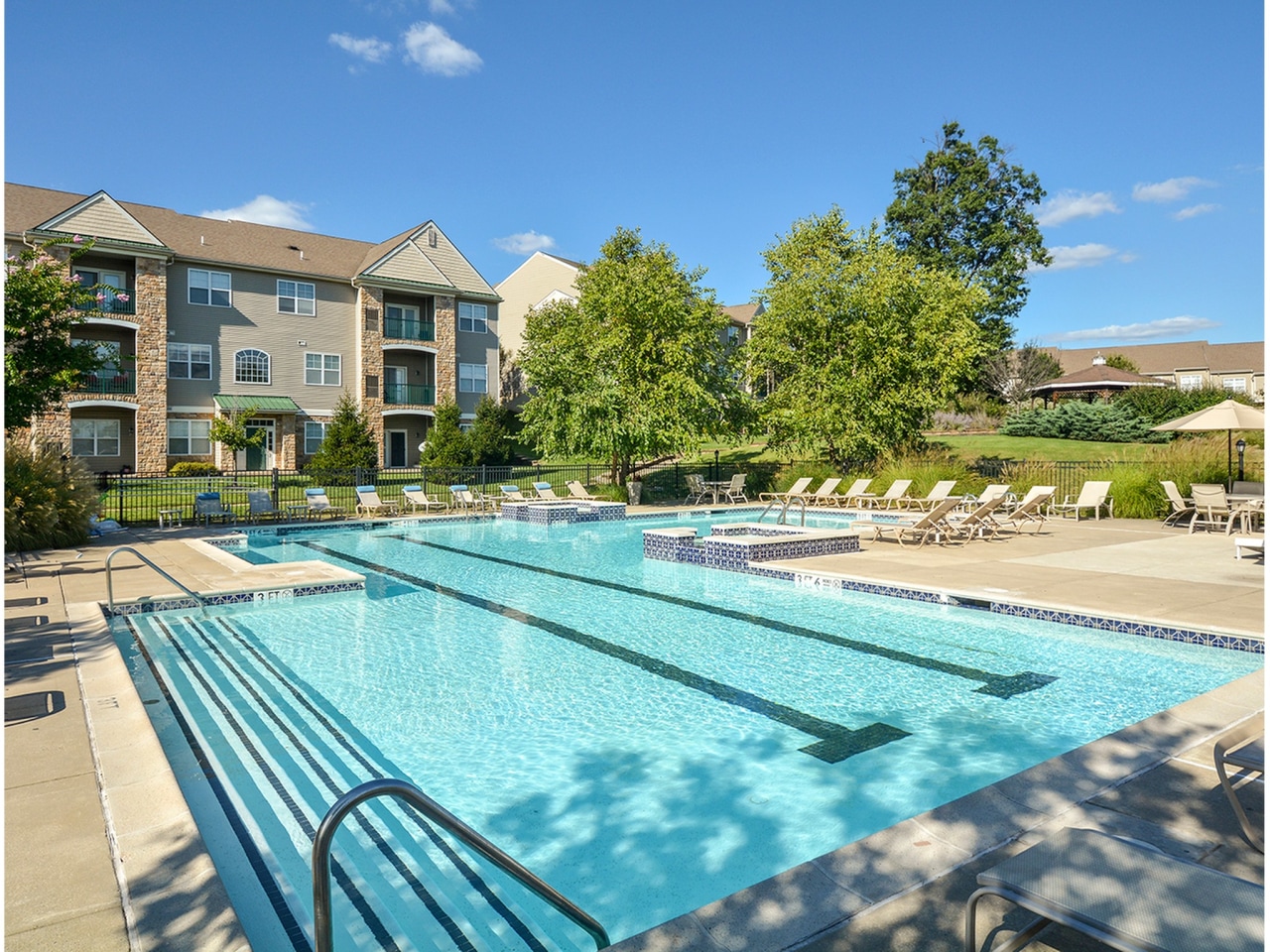 Plymouth Pointe Apartments Image 25