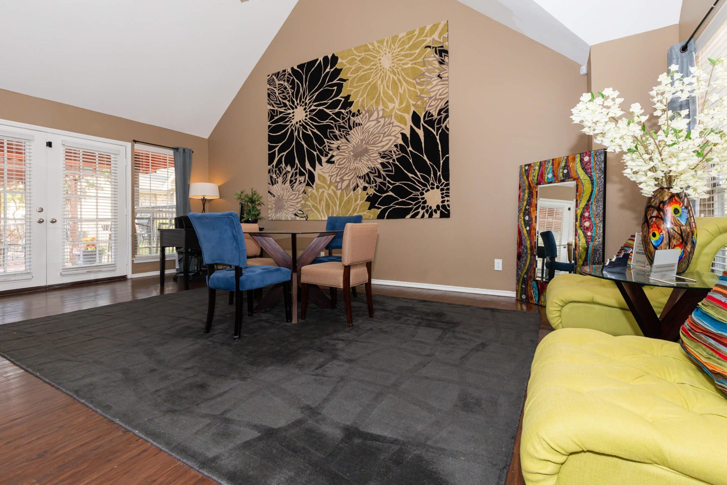 Plano Park Townhomes Image 11