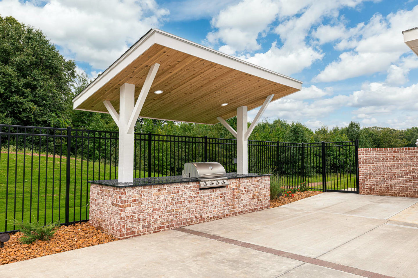 Shadow Creek West New Apartments Image 31