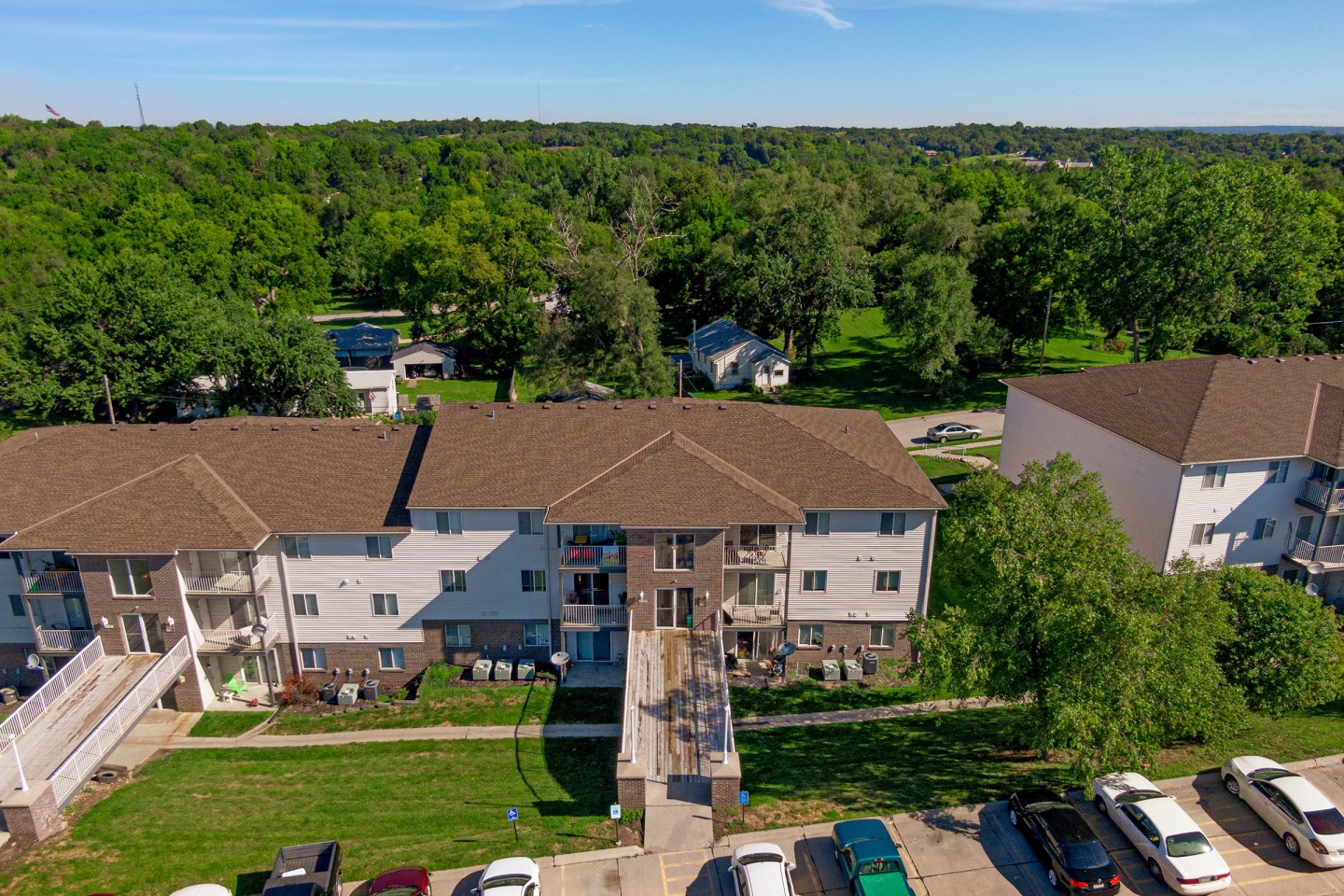 Parkview Apartments Image 14