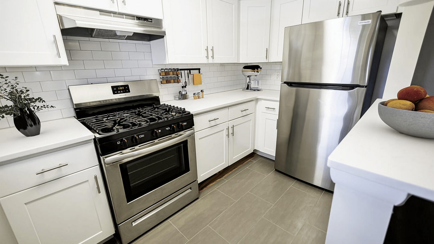 429 Apartments Image 14