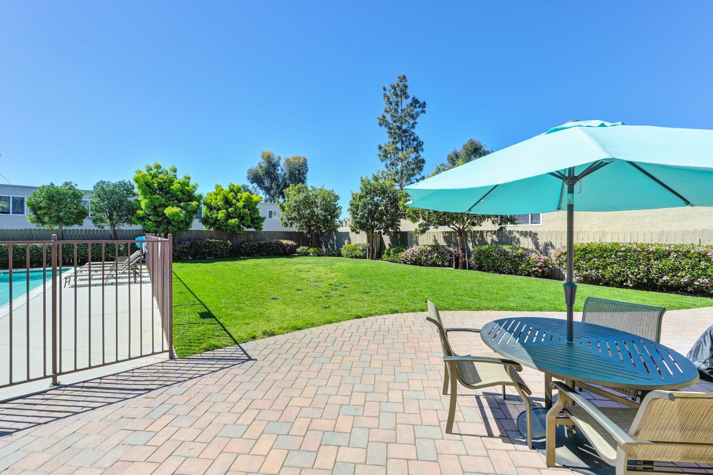 Elan Park Place Carlsbad Apartment Homes Image 9