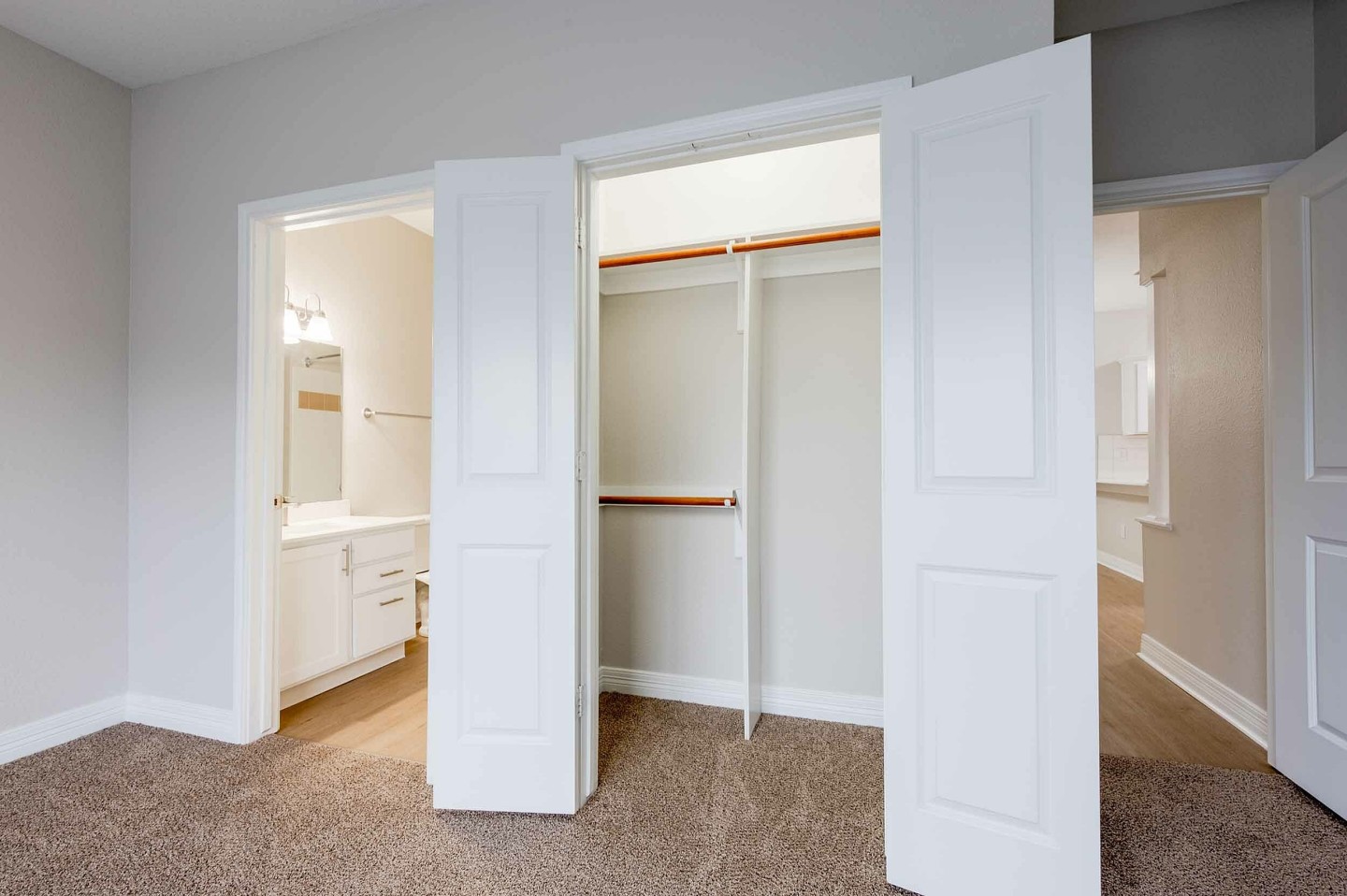 Devonshire Apartments Image 10