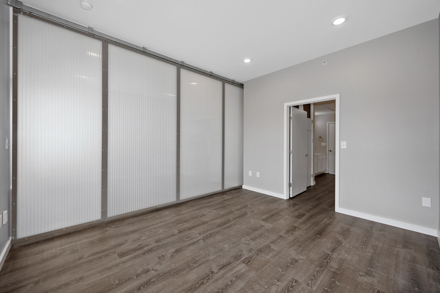 Seminary Square Lofts Image 9