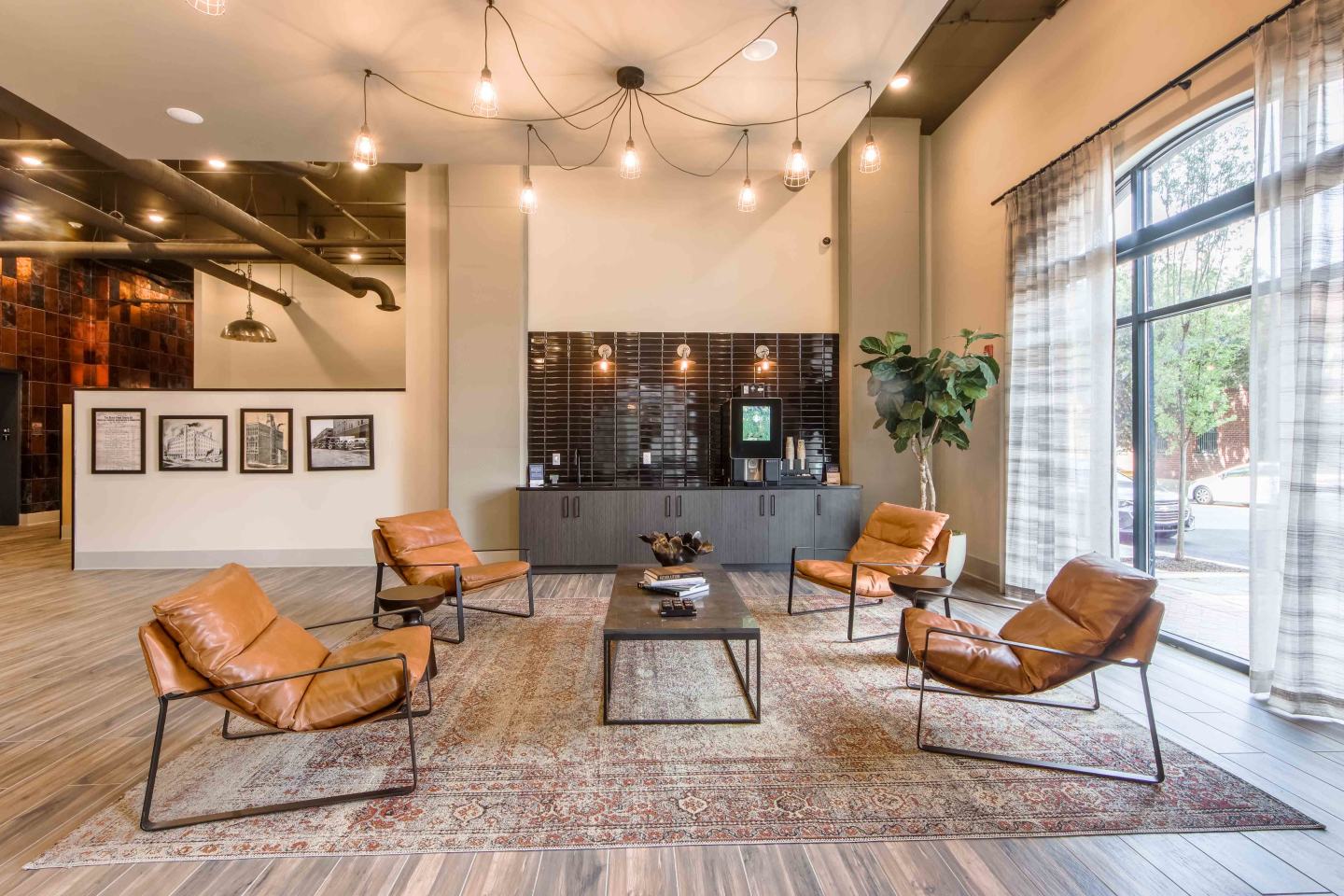 The Oliver Luxury Apartments Image 10