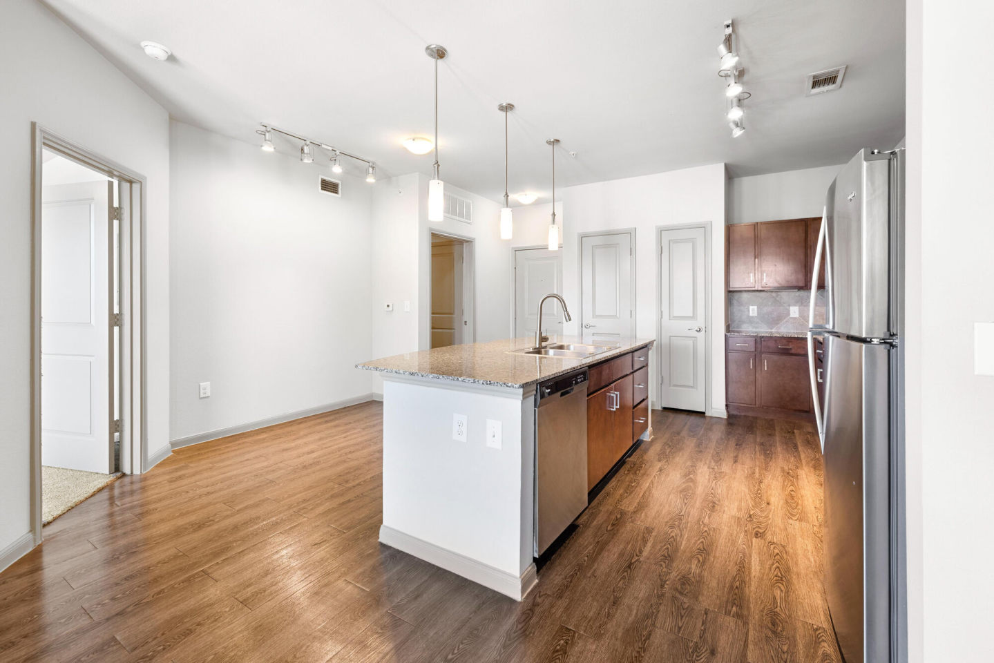 Olympus at Waterside Estates Image 67