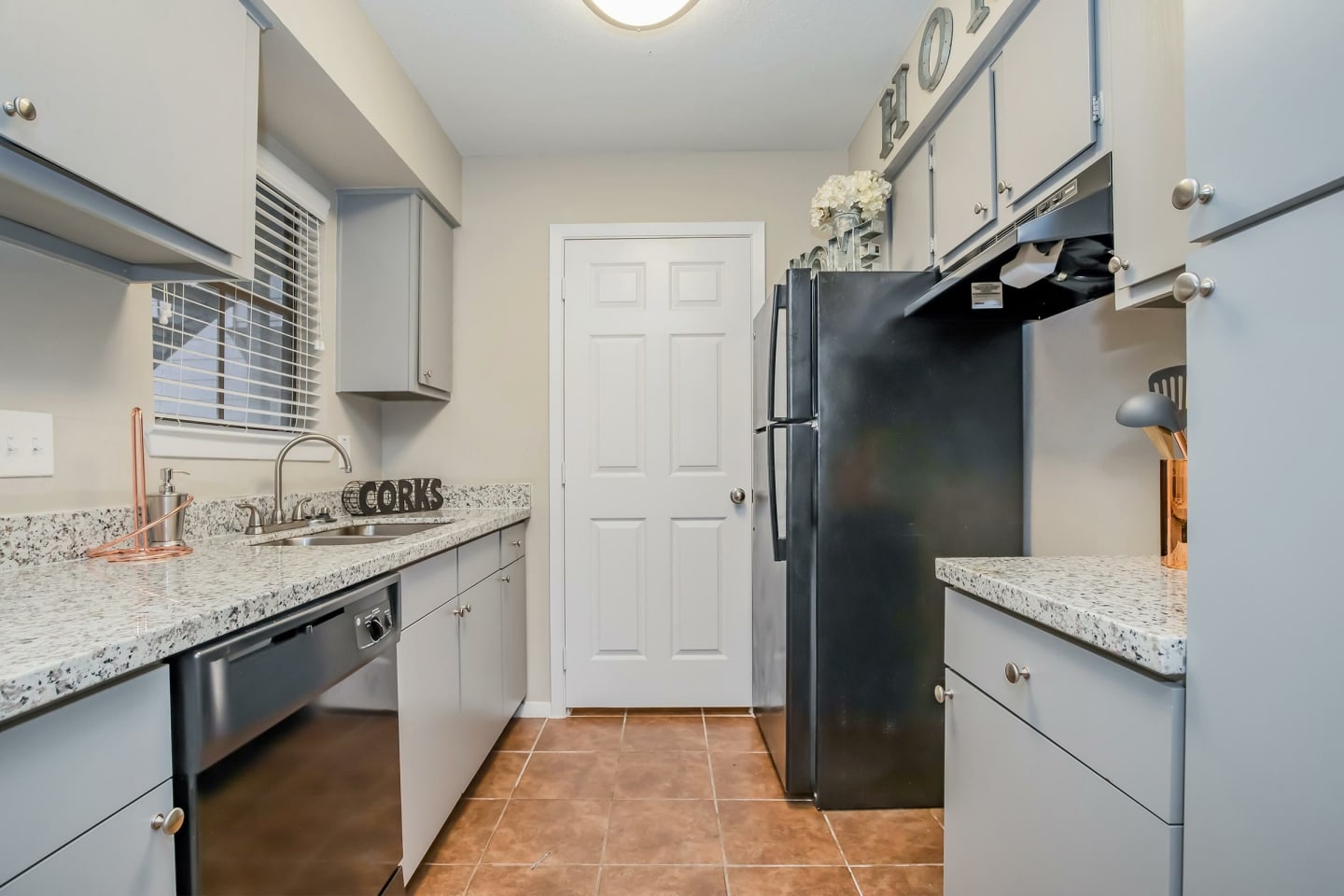 Del Lago Apartments Image 19