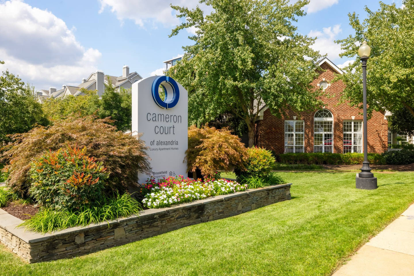 Cameron Court Image 4