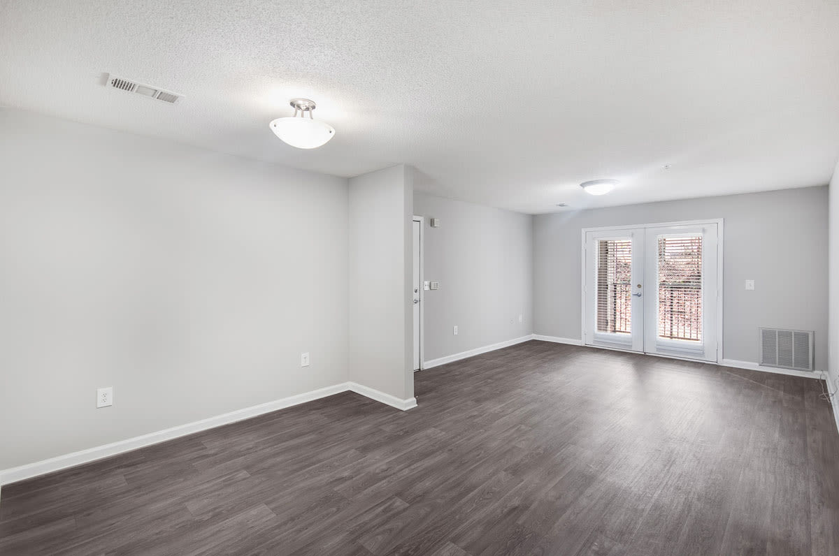 Creekside Apartments Image 11