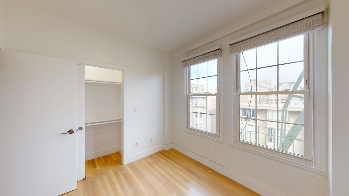 1635 Gough Street Image 2