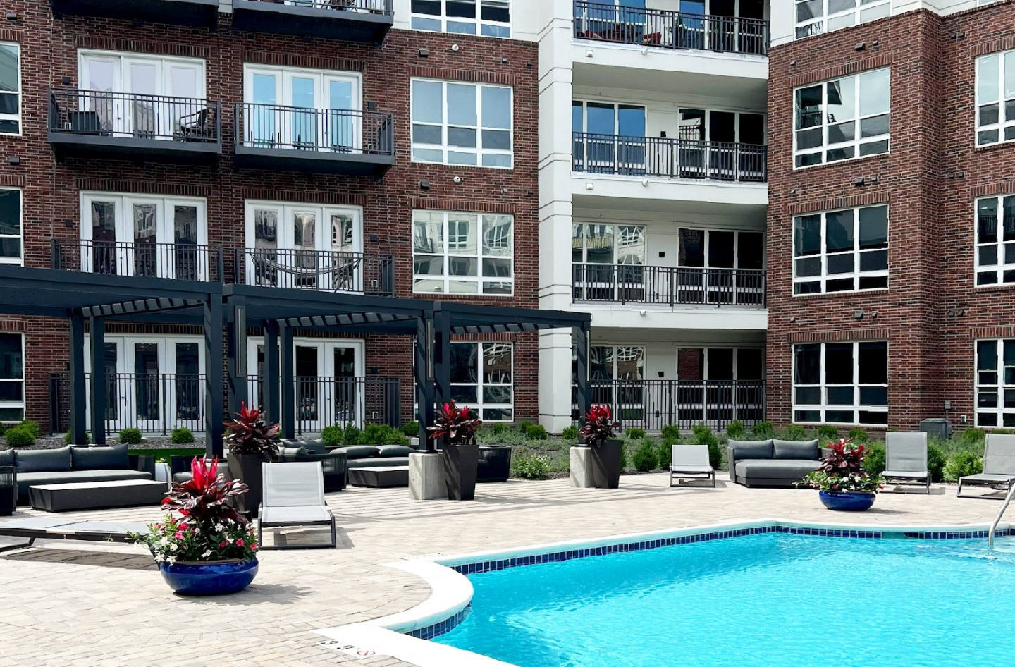 Xenia Apartments Image 13