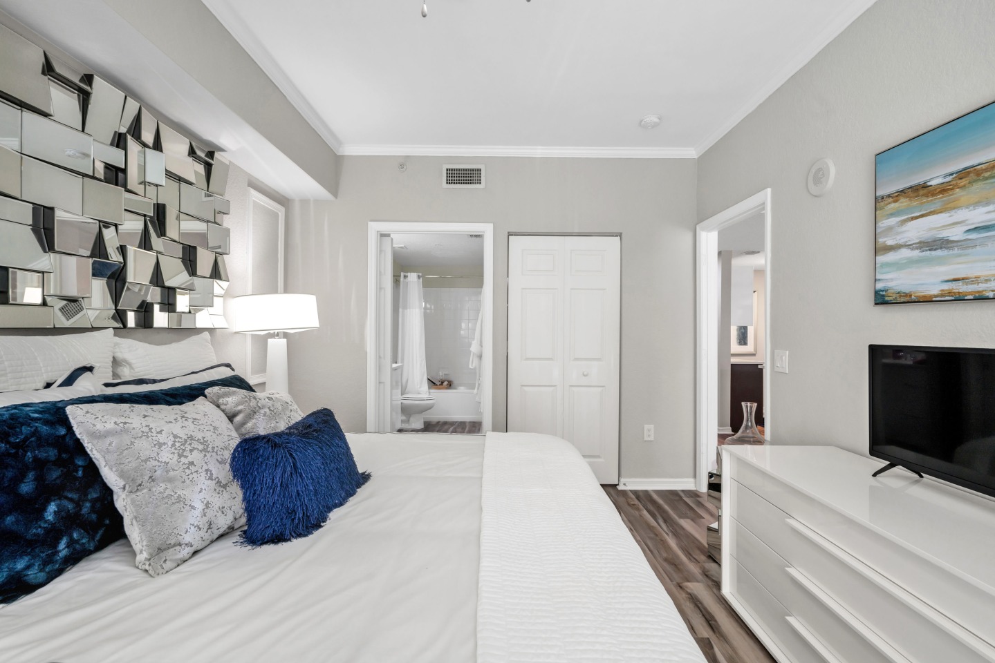 10X Mizner Park Image 32