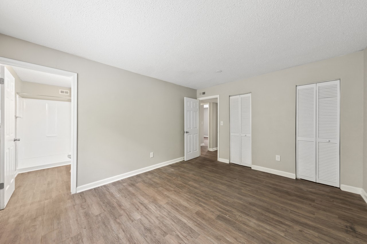 Village Square Landings Image 4