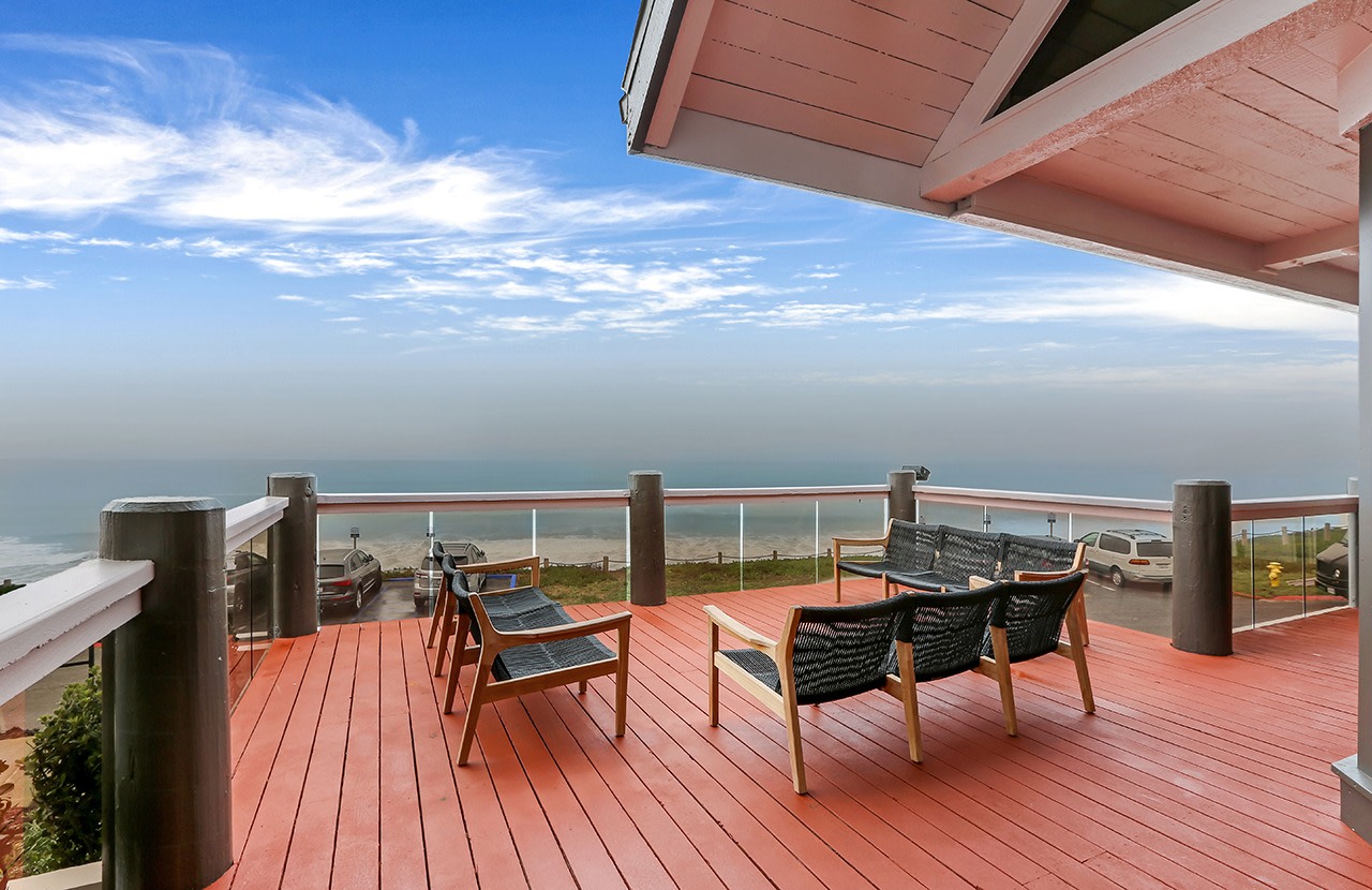 Oceanaire Apartment Homes Image 10