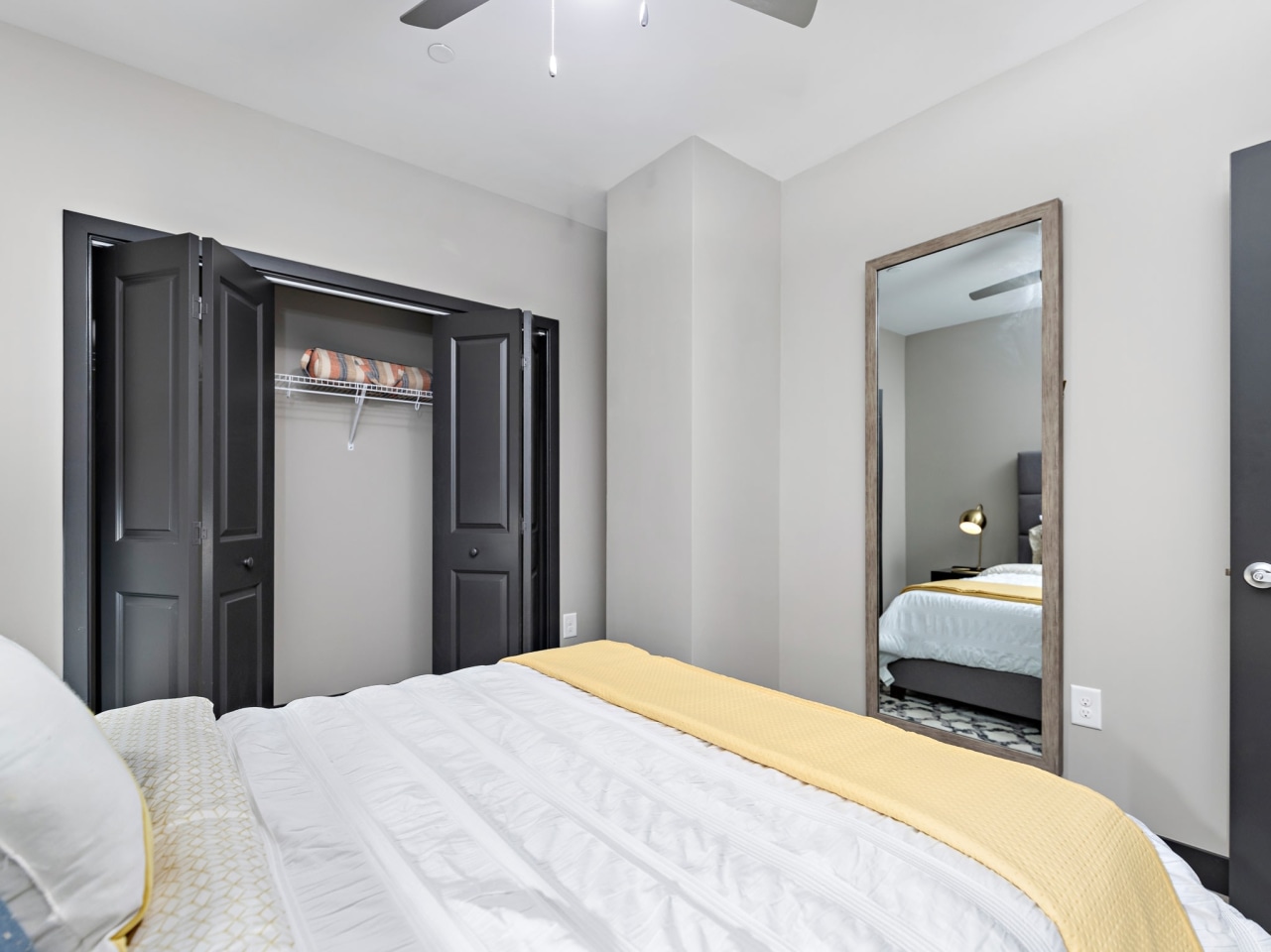 Flashcube Luxury Apartments Image 42