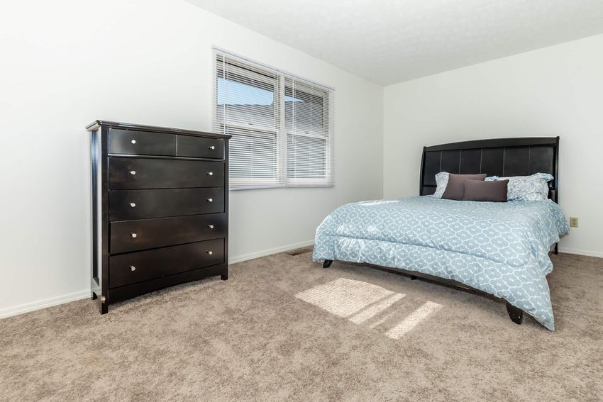 Hoosier Court Apartments Image 30