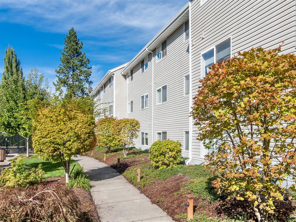 Cascade Woods Apartments Image 6