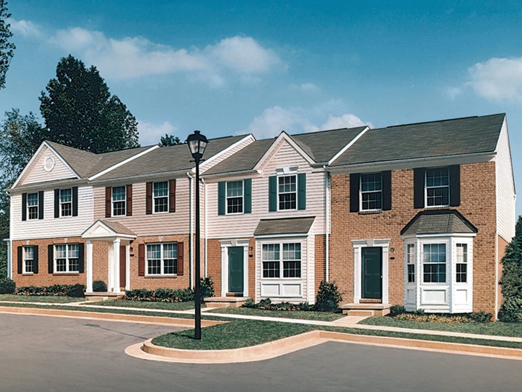 Carlson Woods Townhomes Image 1