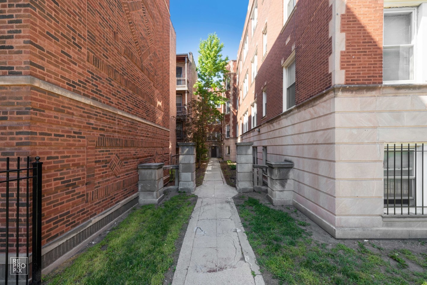 5314 W Washington Image 3