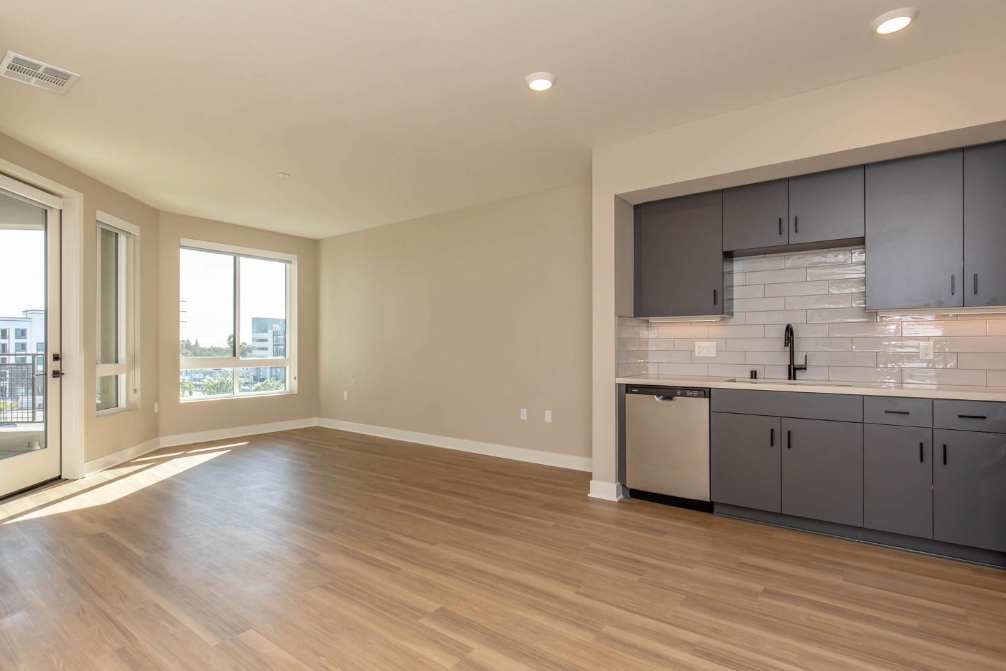 Link OC Apartments Image 103