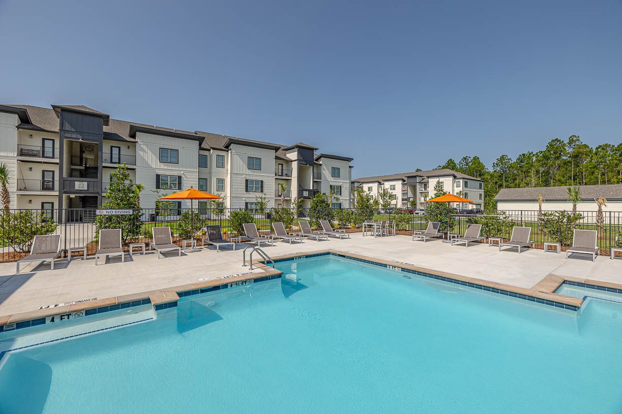 Atlantic Breeze Apartments Image 2