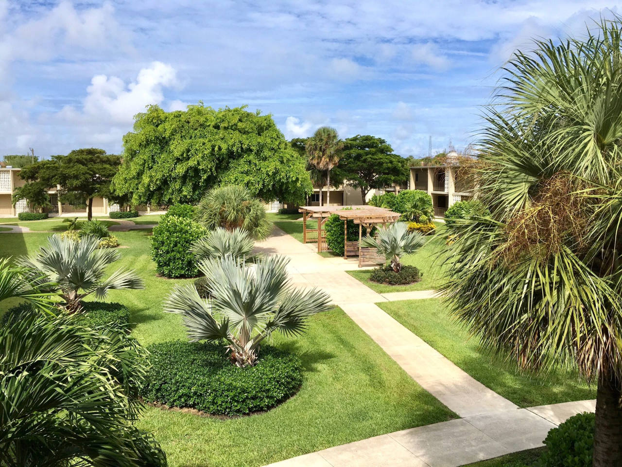 Cynthia Gardens Image 2