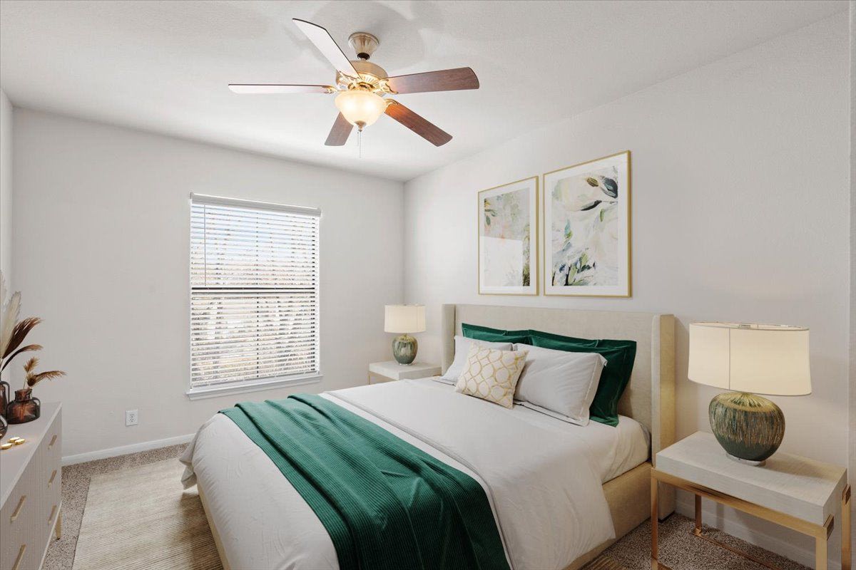 Crescent Apartments Image 4