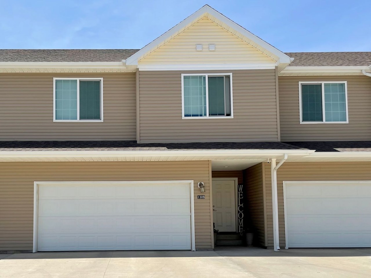Woodside Townhomes Image 16